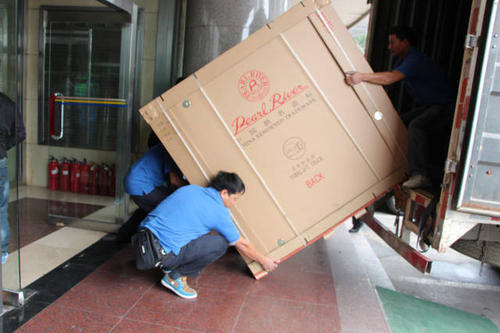 芦溪钢琴贵重工艺品无忧运